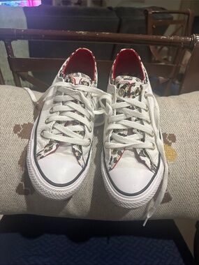 Converse White Canvas Low Top Sneakers with Red Lining and Patterned Tongue